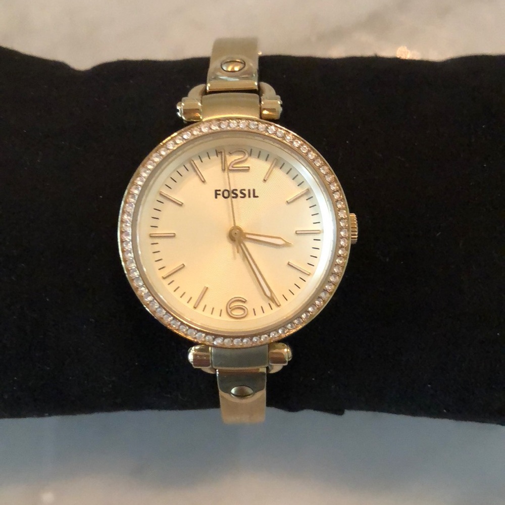 Fossil watch